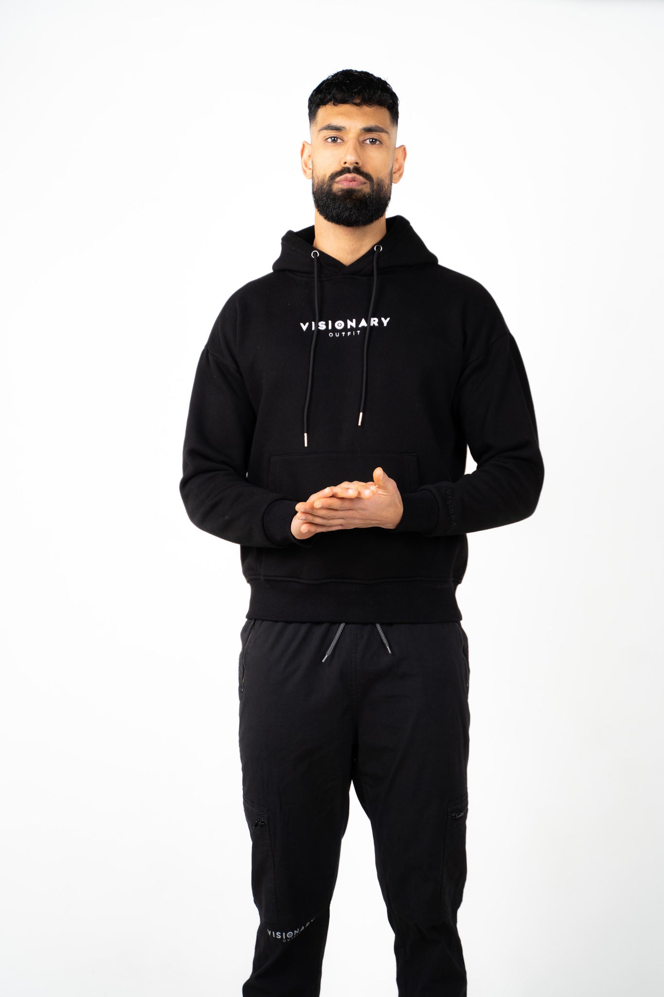 VISIONARY OUTFIT LOGO BLACK HOODIE